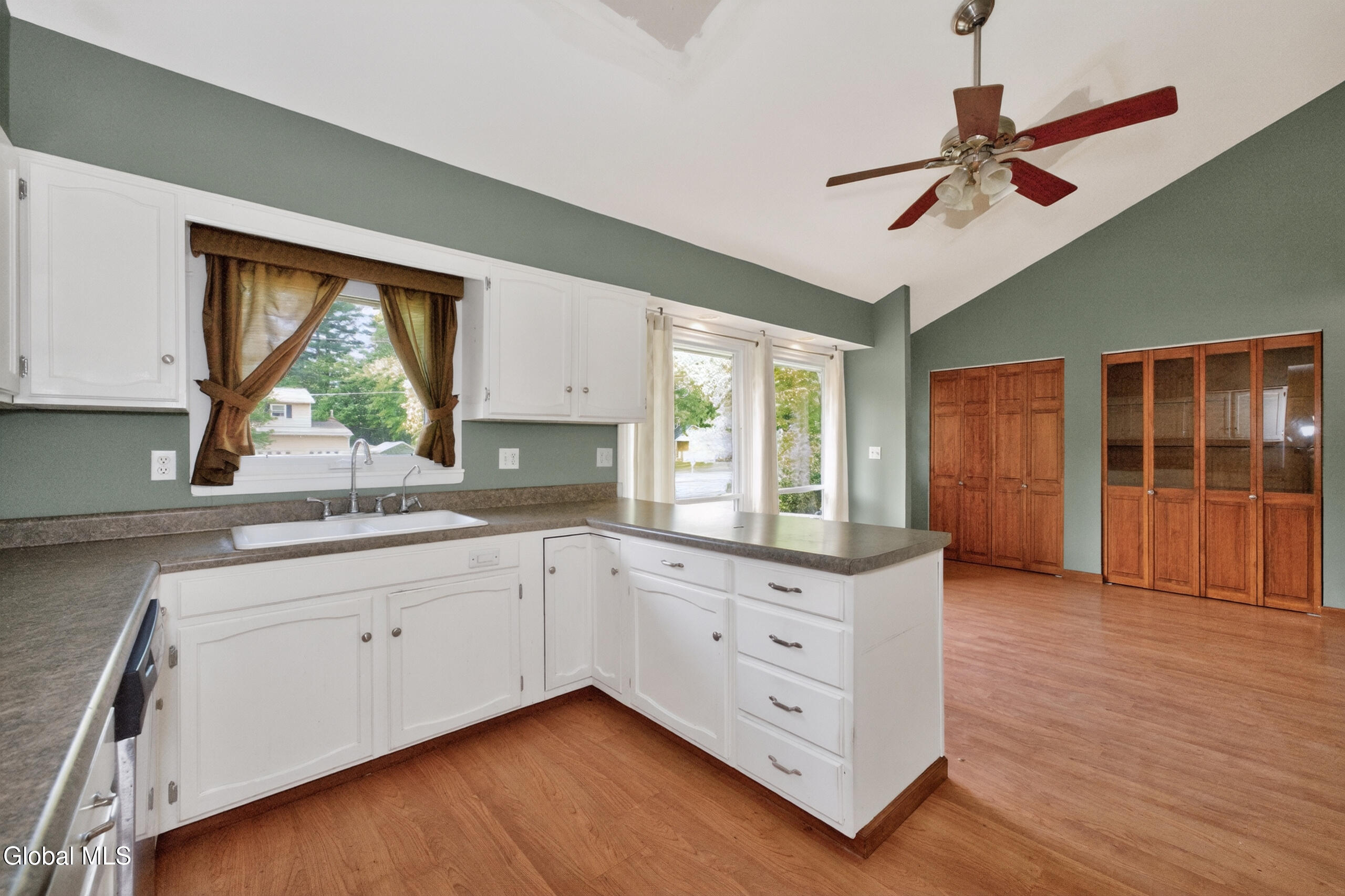 12 Maurice Lane Clifton Park NY 12065