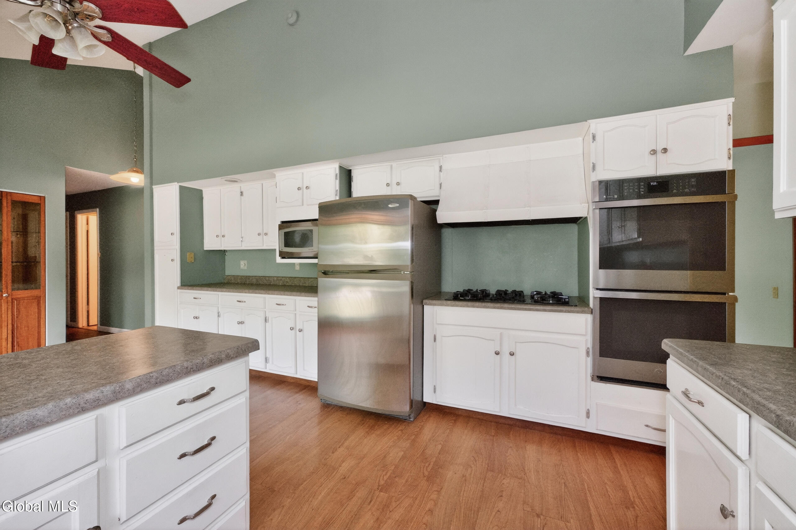 12 Maurice Lane Clifton Park NY 12065