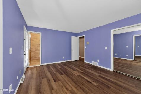 12 Maurice Lane Clifton Park NY 12065