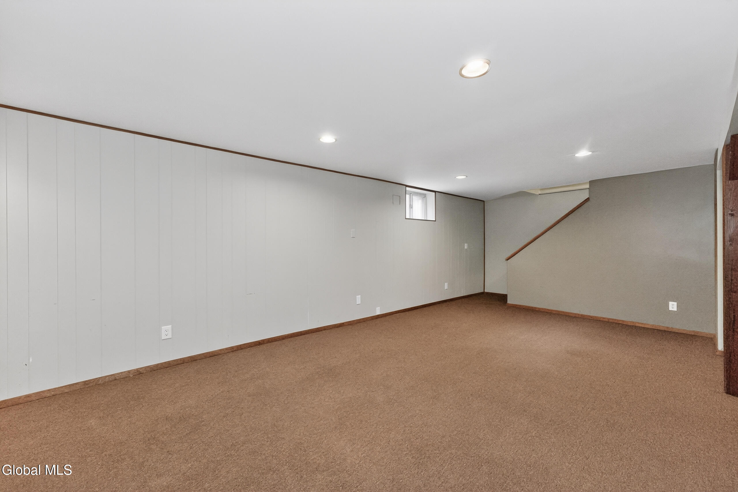12 Maurice Lane Clifton Park NY 12065