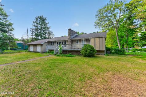 12 Maurice Lane Clifton Park NY 12065