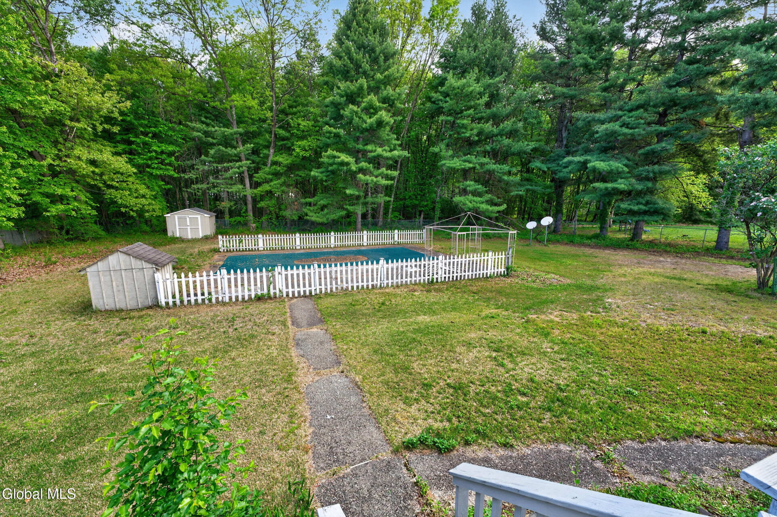 12 Maurice Lane Clifton Park NY 12065