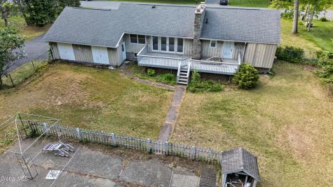 12 Maurice Lane Clifton Park NY 12065