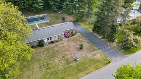 12 Maurice Lane Clifton Park NY 12065