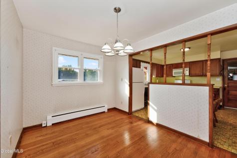 4 Iris Lane Colonie NY 12205