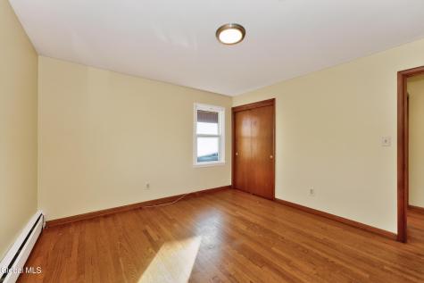 4 Iris Lane Colonie NY 12205