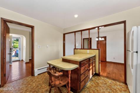 4 Iris Lane Colonie NY 12205