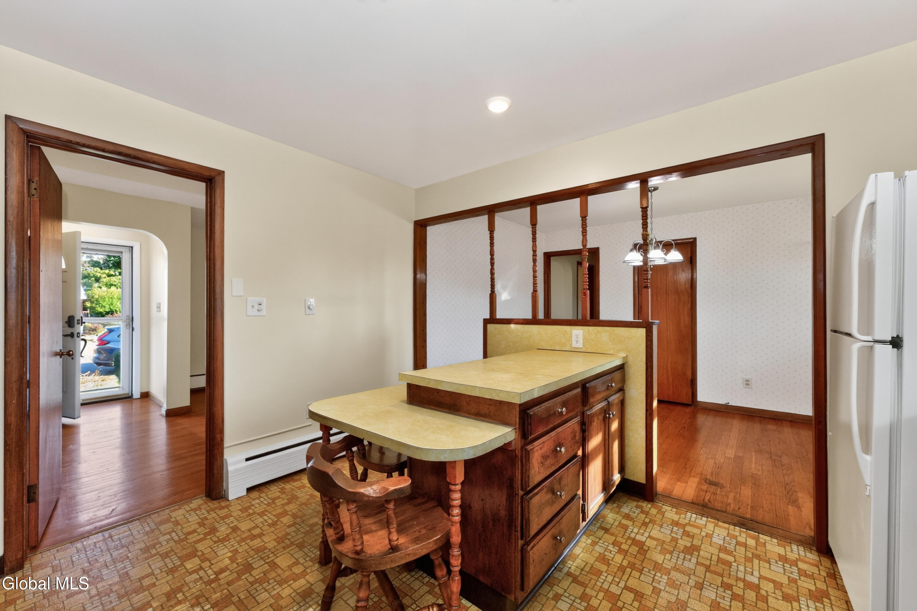 4 Iris Lane Colonie NY 12205