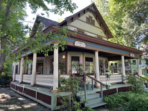 4 North Street Delmar NY 12054