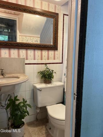 4 North Street Delmar NY 12054