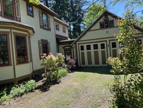 4 North Street Delmar NY 12054