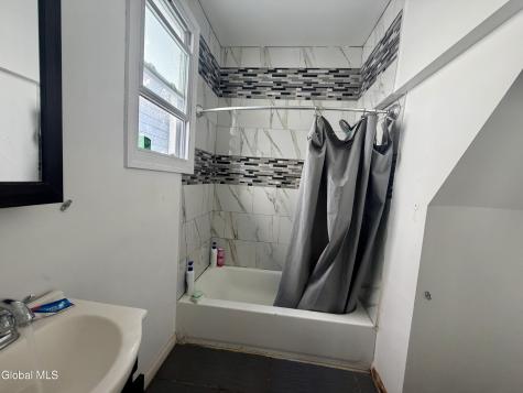 78 Whitehall Road Albany NY 12209