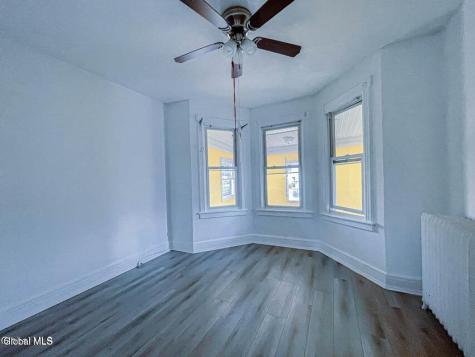 78 Whitehall Road Albany NY 12209