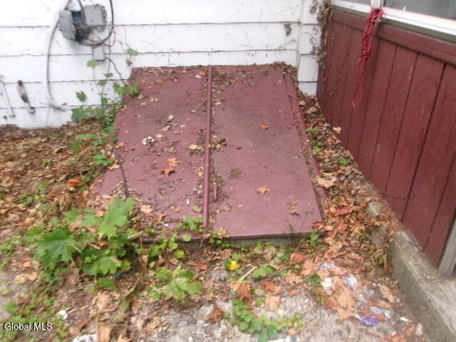 558 3rd Avenue Troy NY 12182