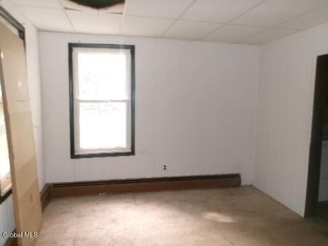558 3rd Avenue Troy NY 12182
