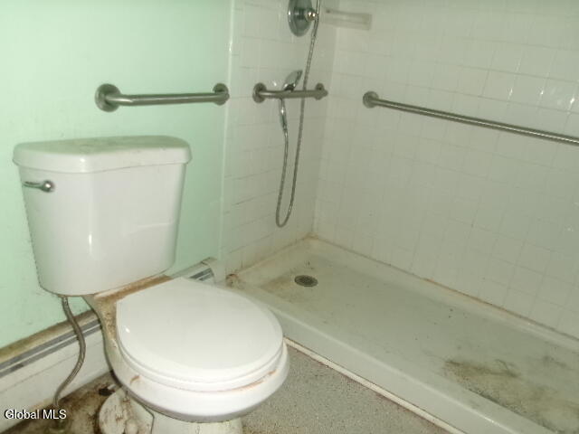 558 3rd Avenue Troy NY 12182