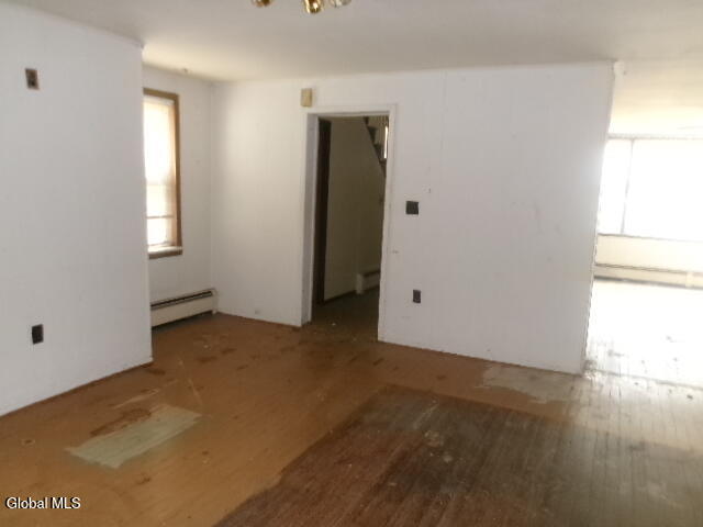 558 3rd Avenue Troy NY 12182