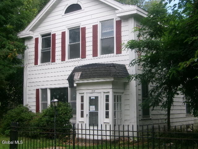 558 3rd Avenue Troy NY 12182