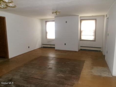 558 3rd Avenue Troy NY 12182