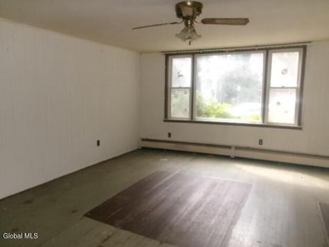 558 3rd Avenue Troy NY 12182