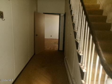 558 3rd Avenue Troy NY 12182