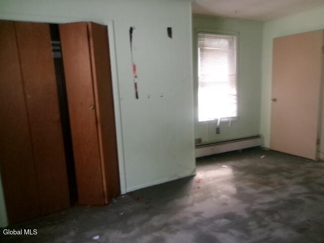 558 3rd Avenue Troy NY 12182