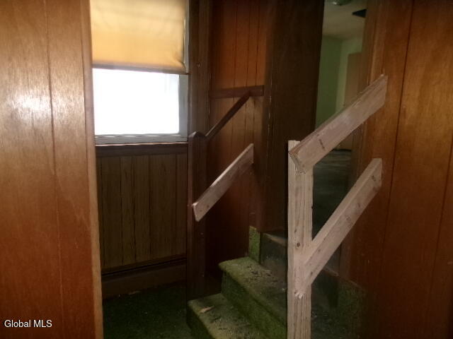 558 3rd Avenue Troy NY 12182