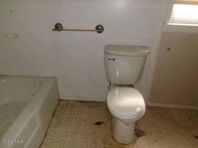 558 3rd Avenue Troy NY 12182