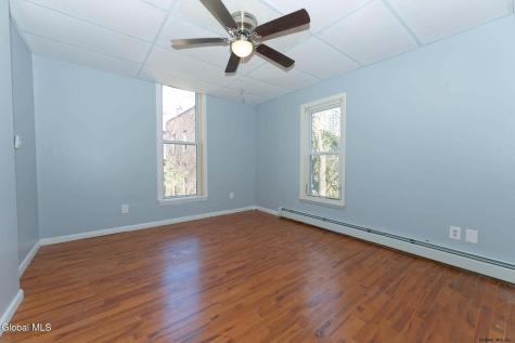 173 Lancaster Street Albany NY 12210