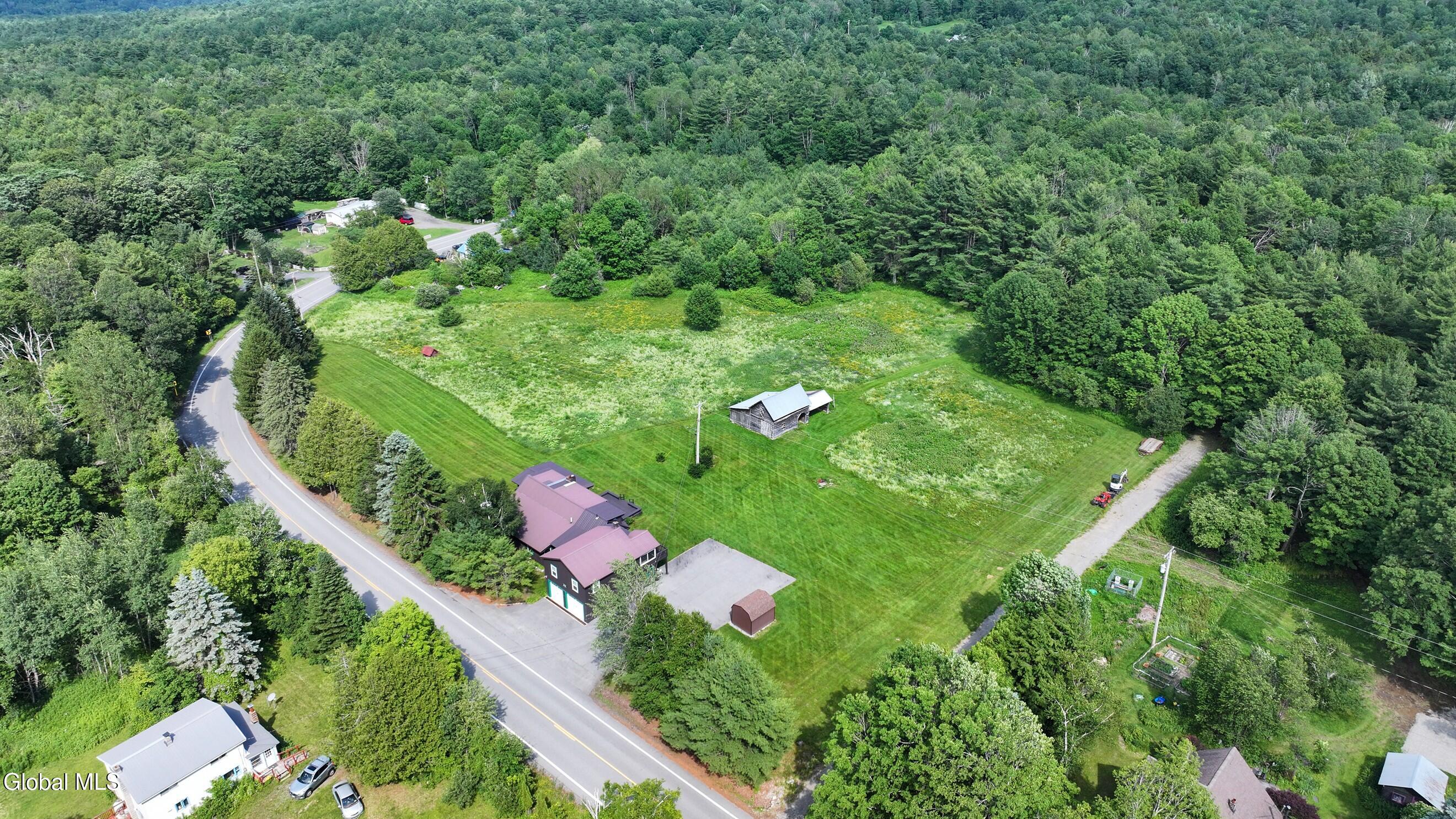 9042 Graphite Mountain Road Hague NY 12836