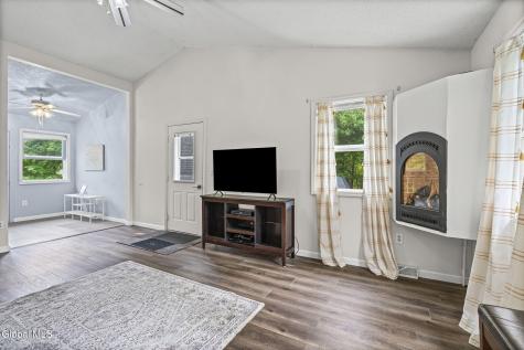 42 Midline Road Ballston Lake NY 12019