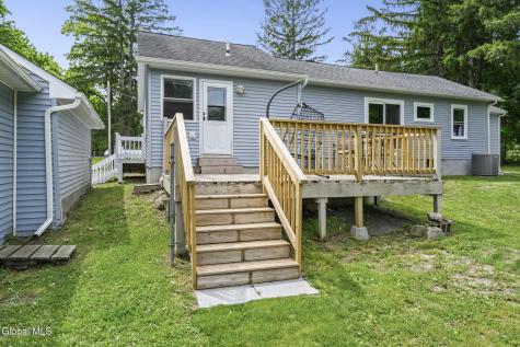 42 Midline Road Ballston Lake NY 12019