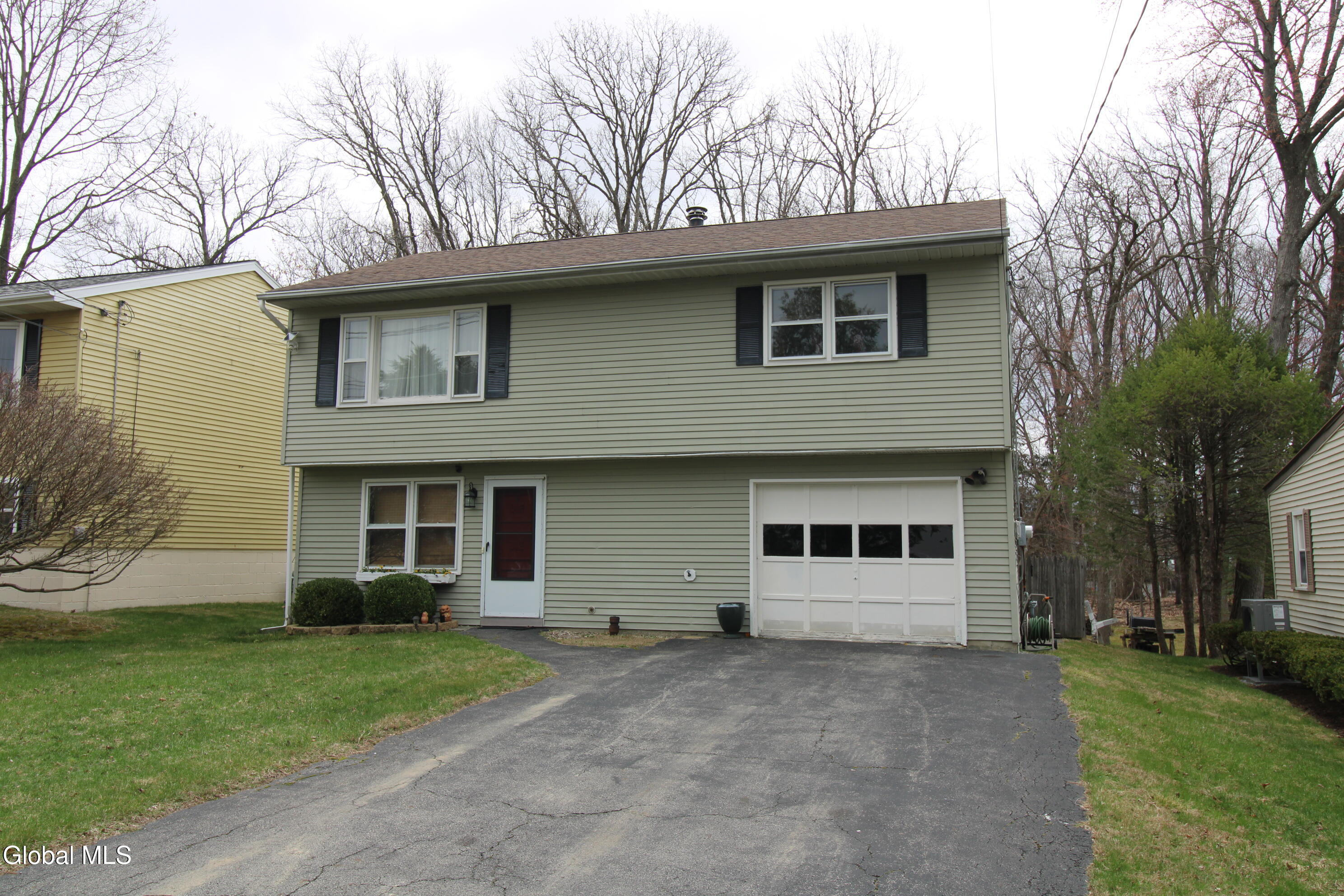 9 Hudson Avenue Latham NY 12110