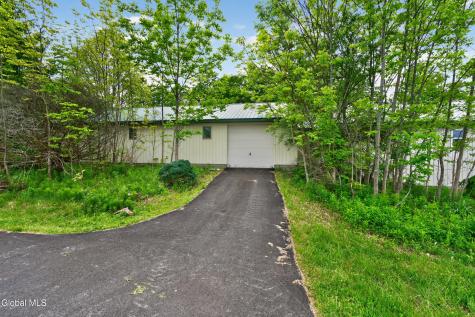 160 Joslyn School Road East Berne NY 12059