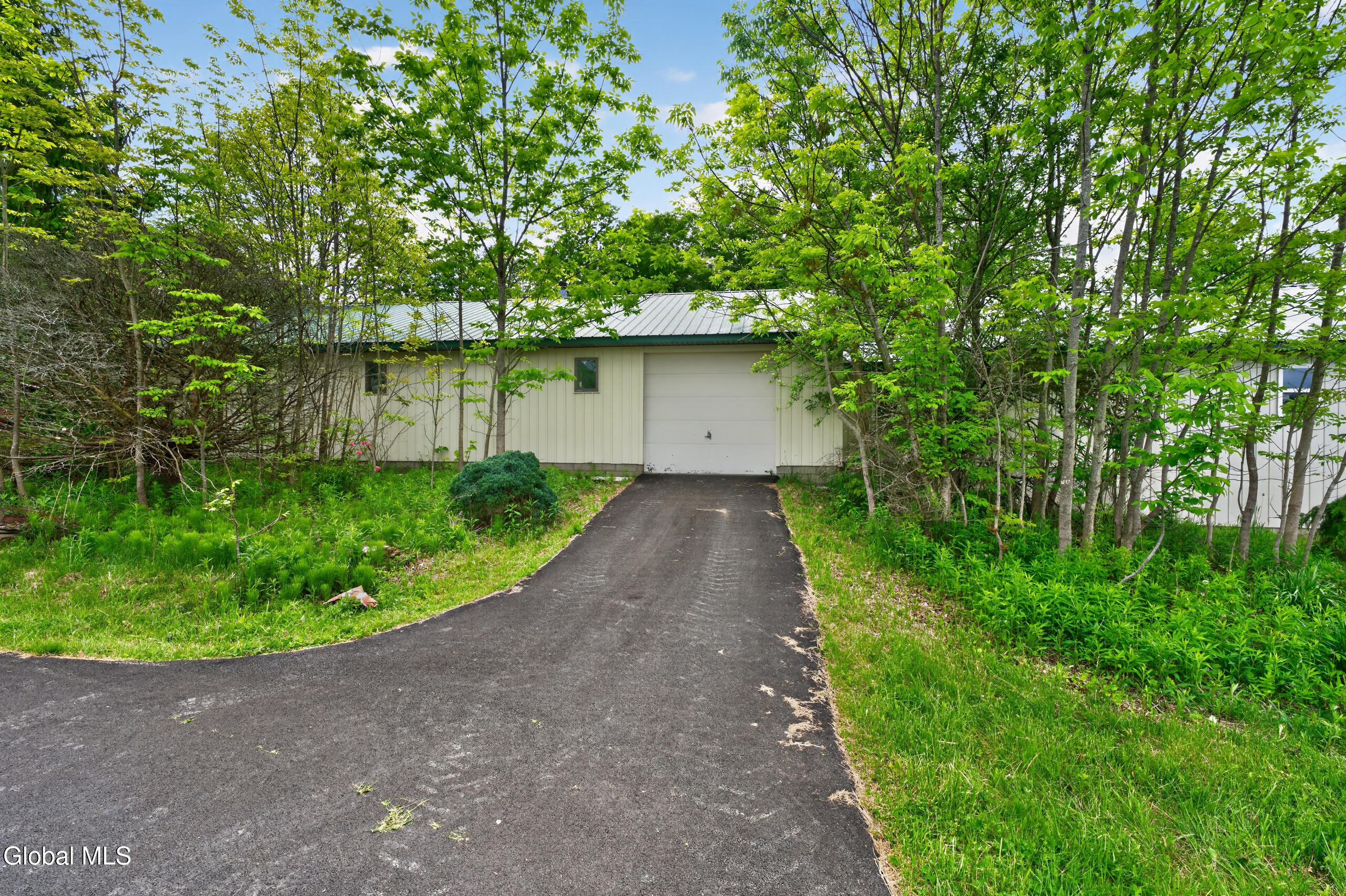 160 Joslyn School Road East Berne NY 12059