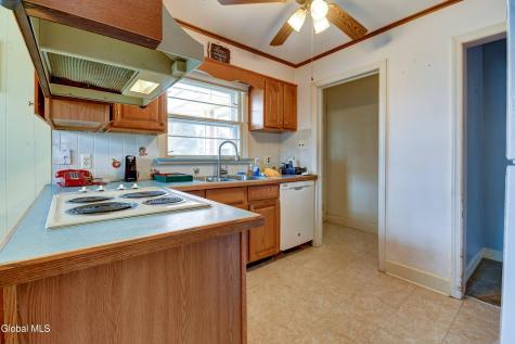 22 Julia Street Amsterdam NY 12010