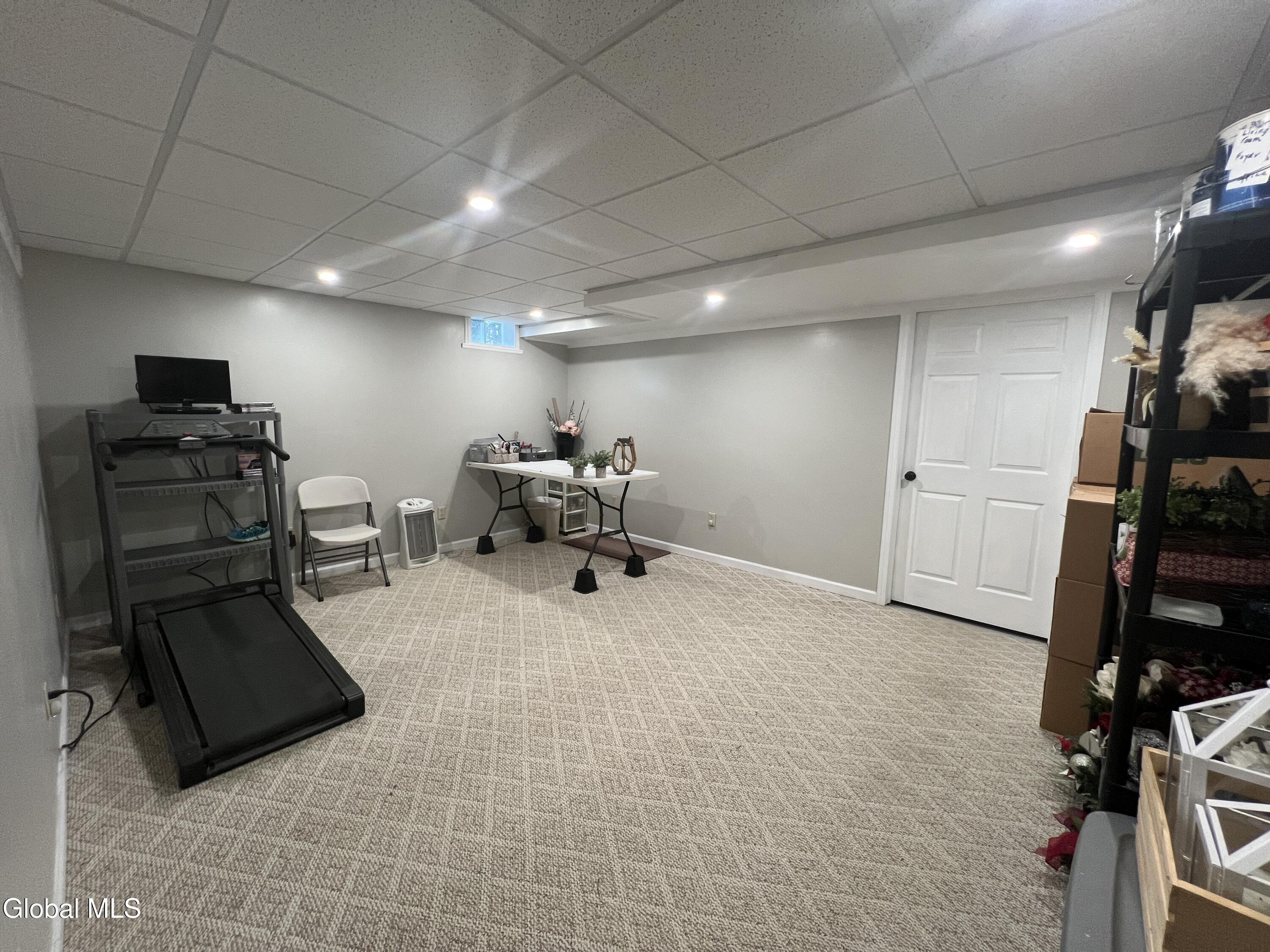 207 E Sunnyside Queensbury NY 12804