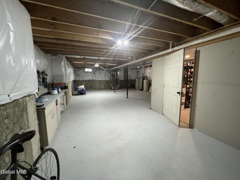 207 E Sunnyside Queensbury NY 12804