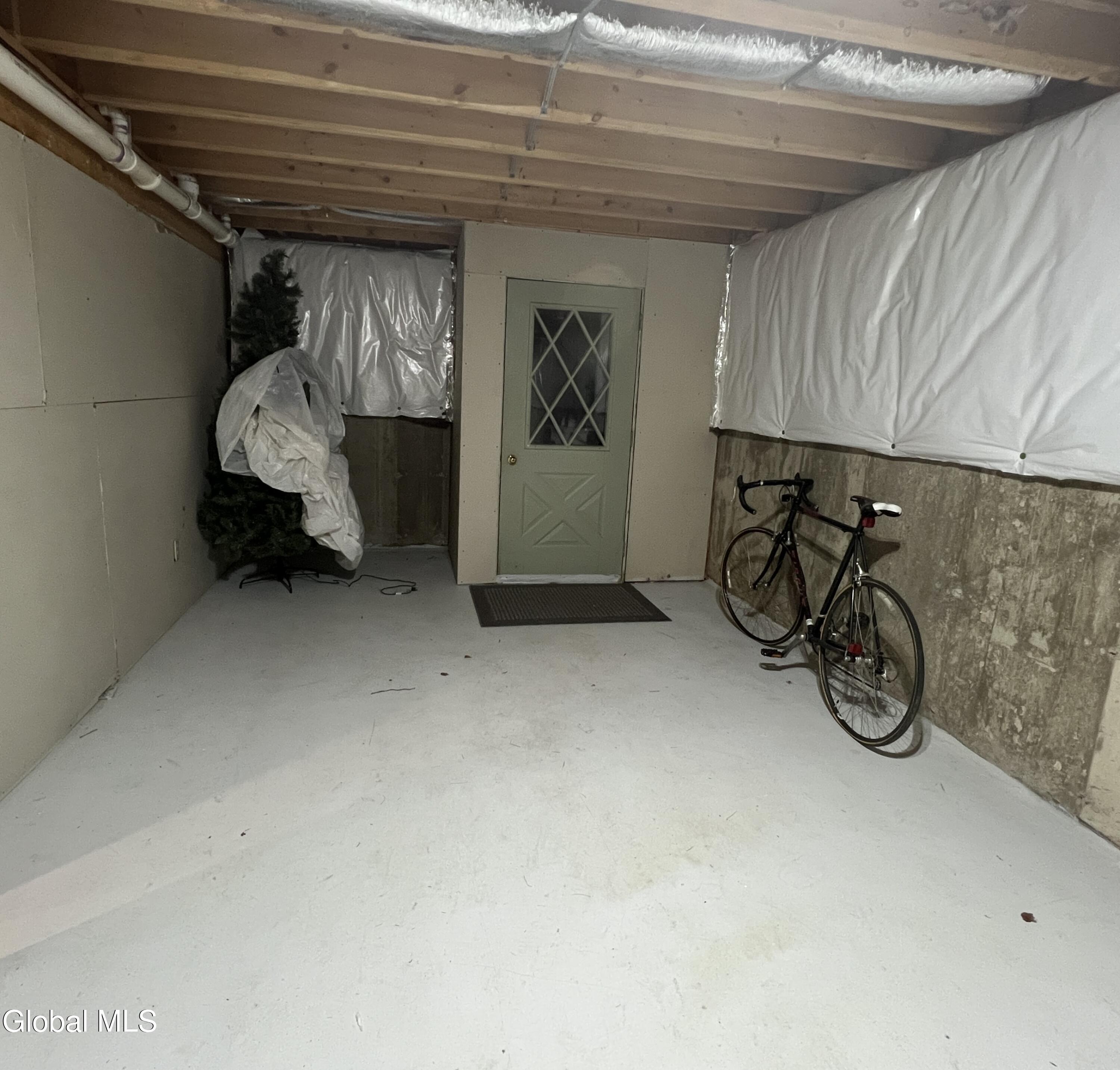 207 E Sunnyside Queensbury NY 12804