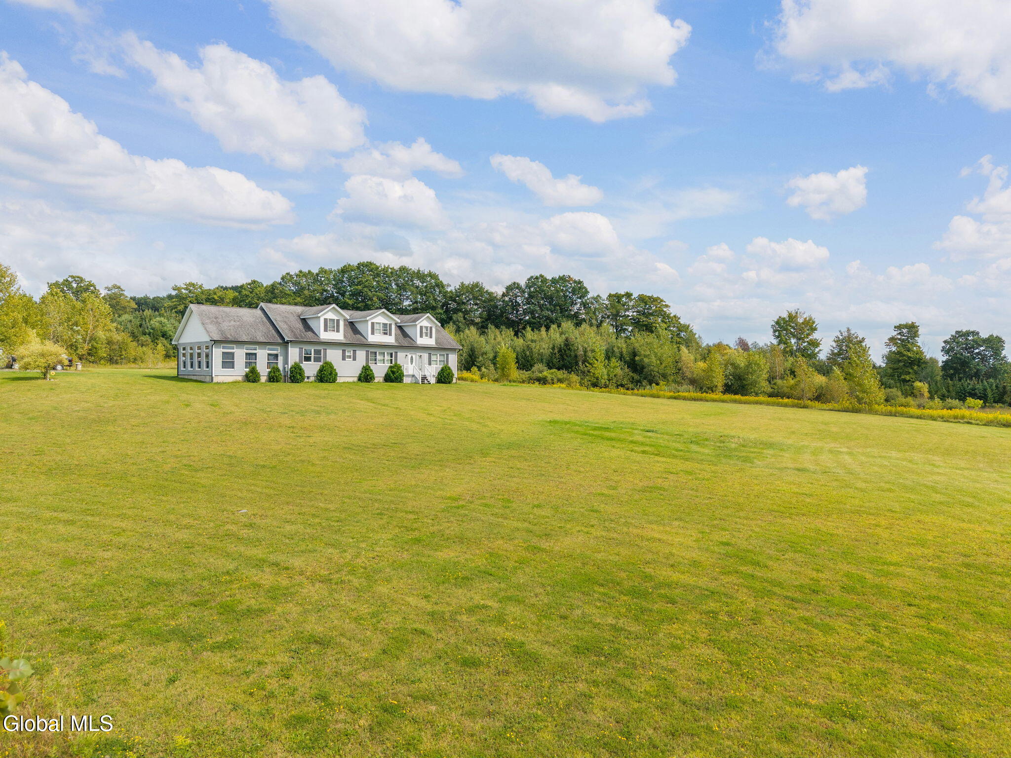 113 Bluebird Lane Gloversville NY 12078