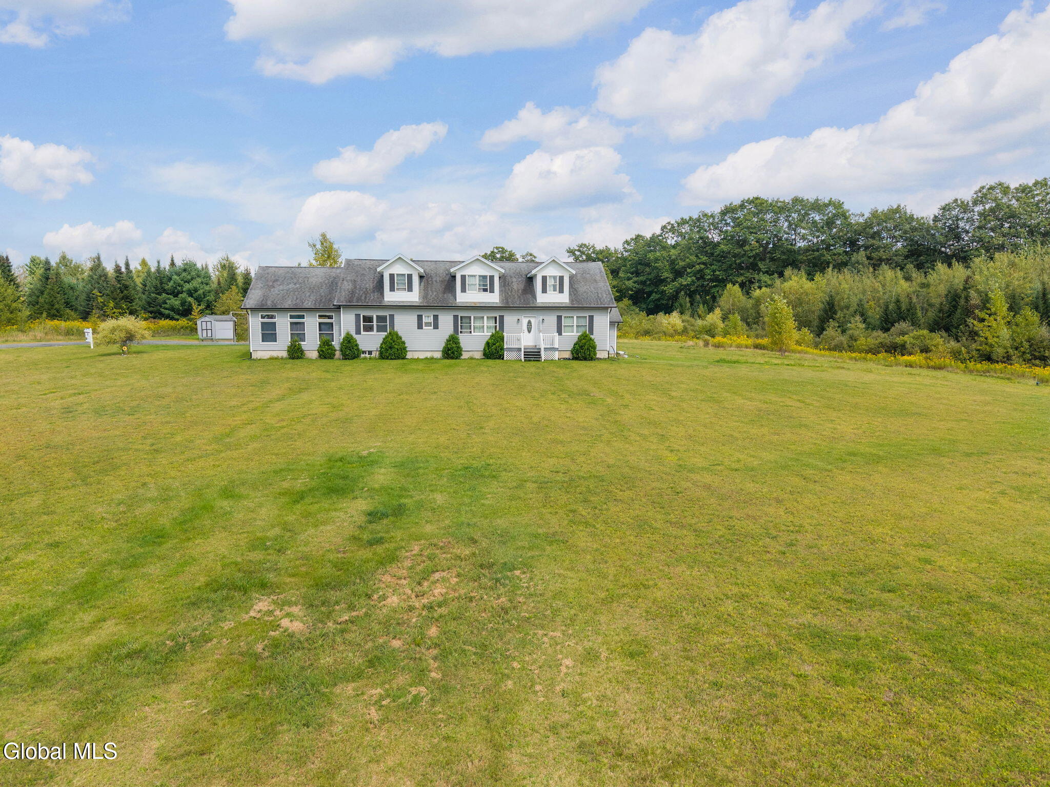 113 Bluebird Lane Gloversville NY 12078