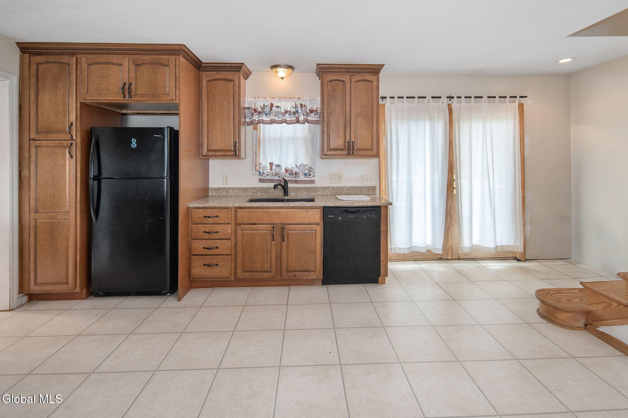 113 Bluebird Lane Gloversville NY 12078