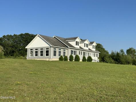 113 Bluebird Lane Gloversville NY 12078