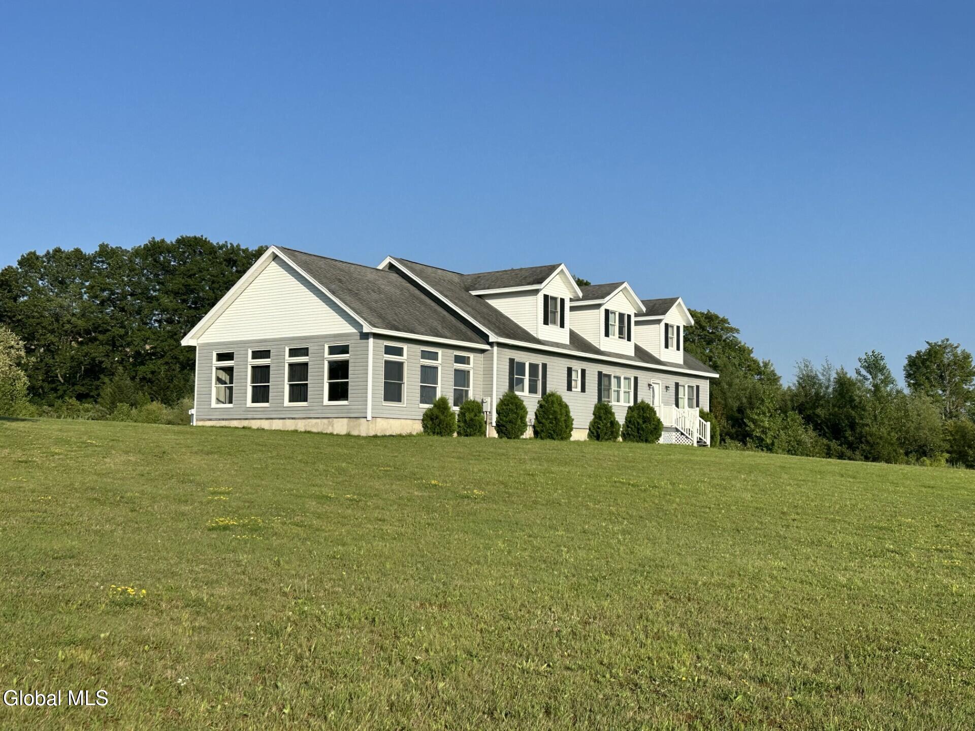 113 Bluebird Lane Gloversville NY 12078