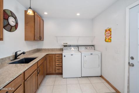 113 Bluebird Lane Gloversville NY 12078