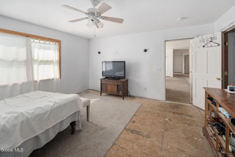 113 Bluebird Lane Gloversville NY 12078