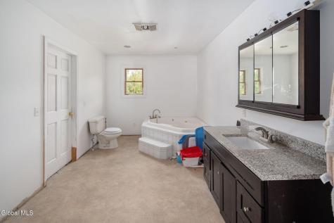 113 Bluebird Lane Gloversville NY 12078
