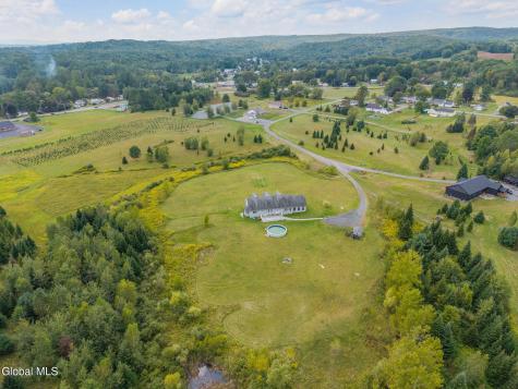 113 Bluebird Lane Gloversville NY 12078