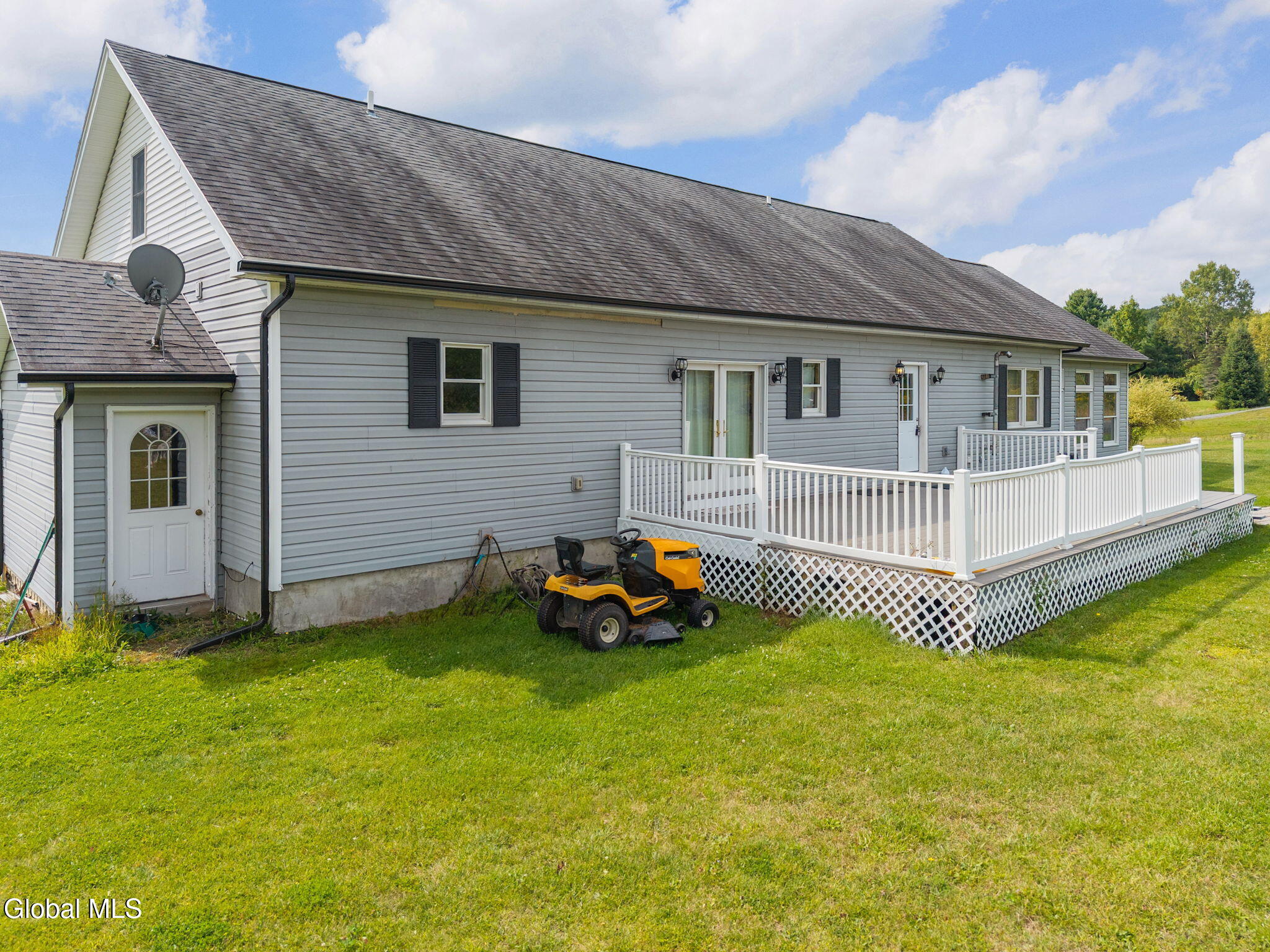 113 Bluebird Lane Gloversville NY 12078