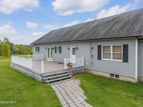 113 Bluebird Lane Gloversville NY 12078